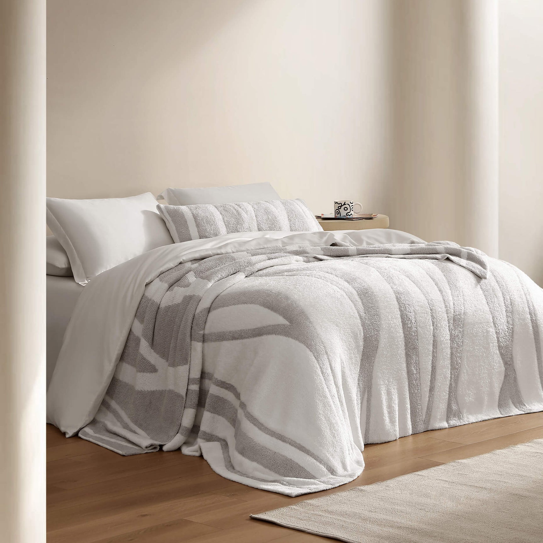 Cloud Silque Woodland Bed Blanket