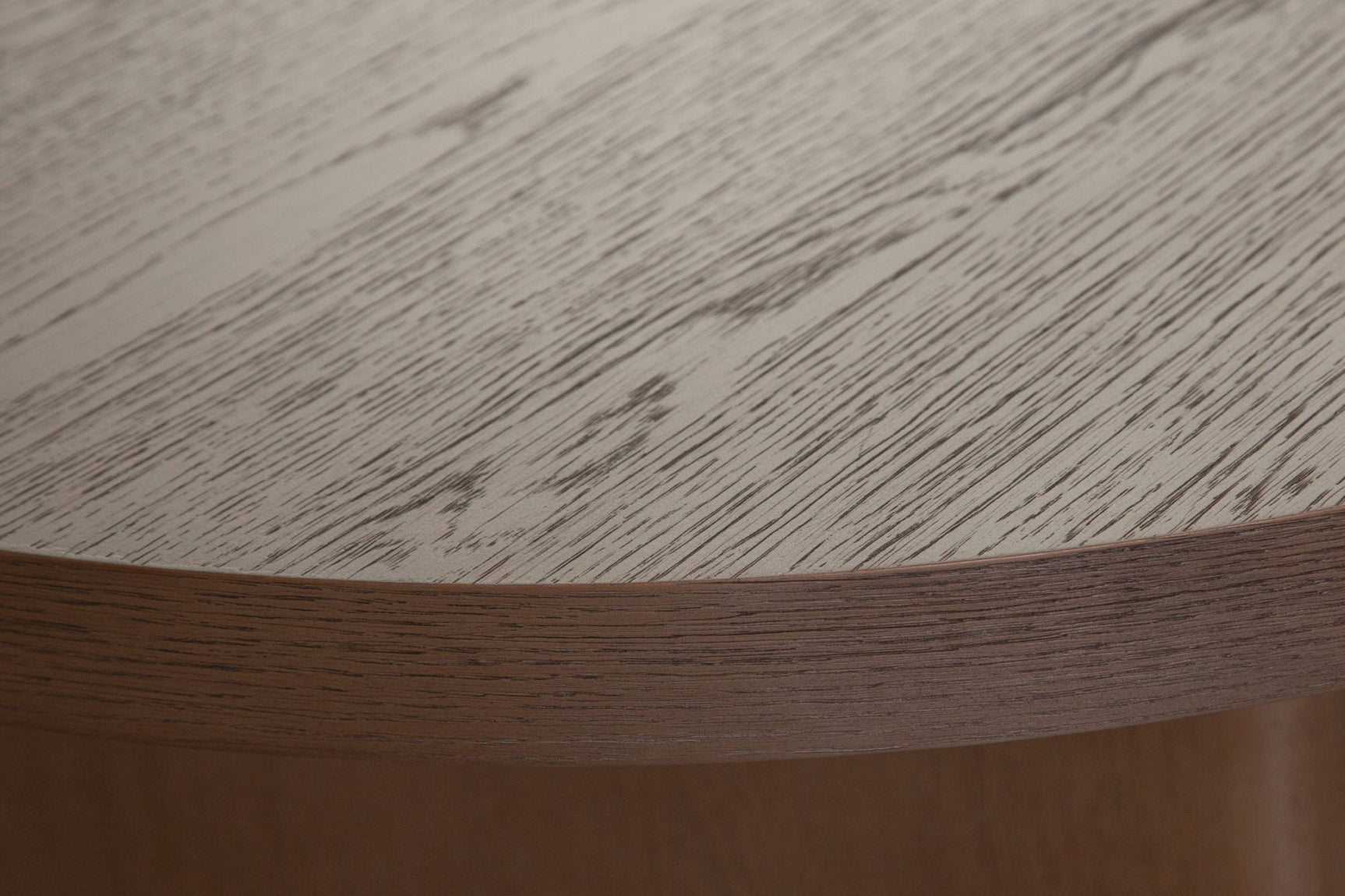 Enola Oval Cocktail Table