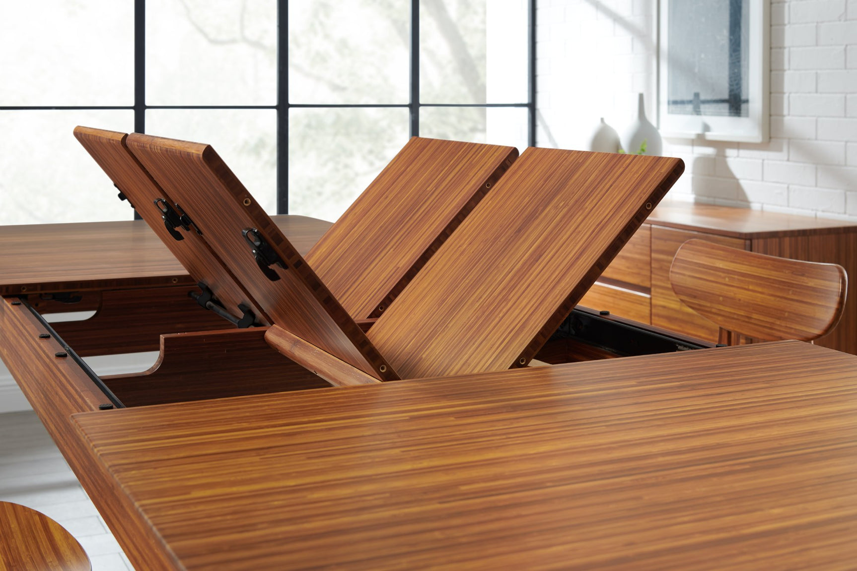 Erikka Double-Leaves Extension Dining Table