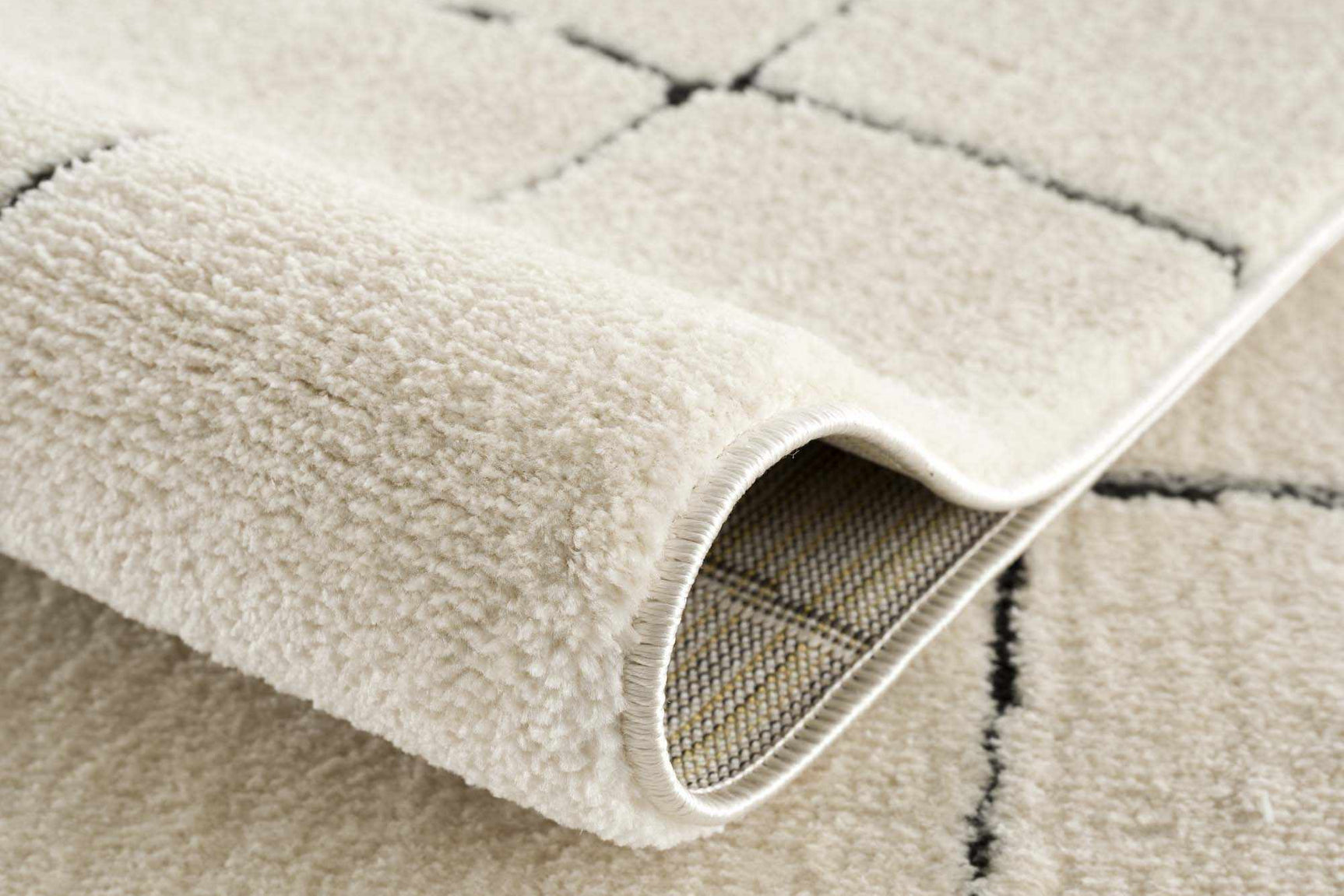 Koume Beige Maze Area Rug