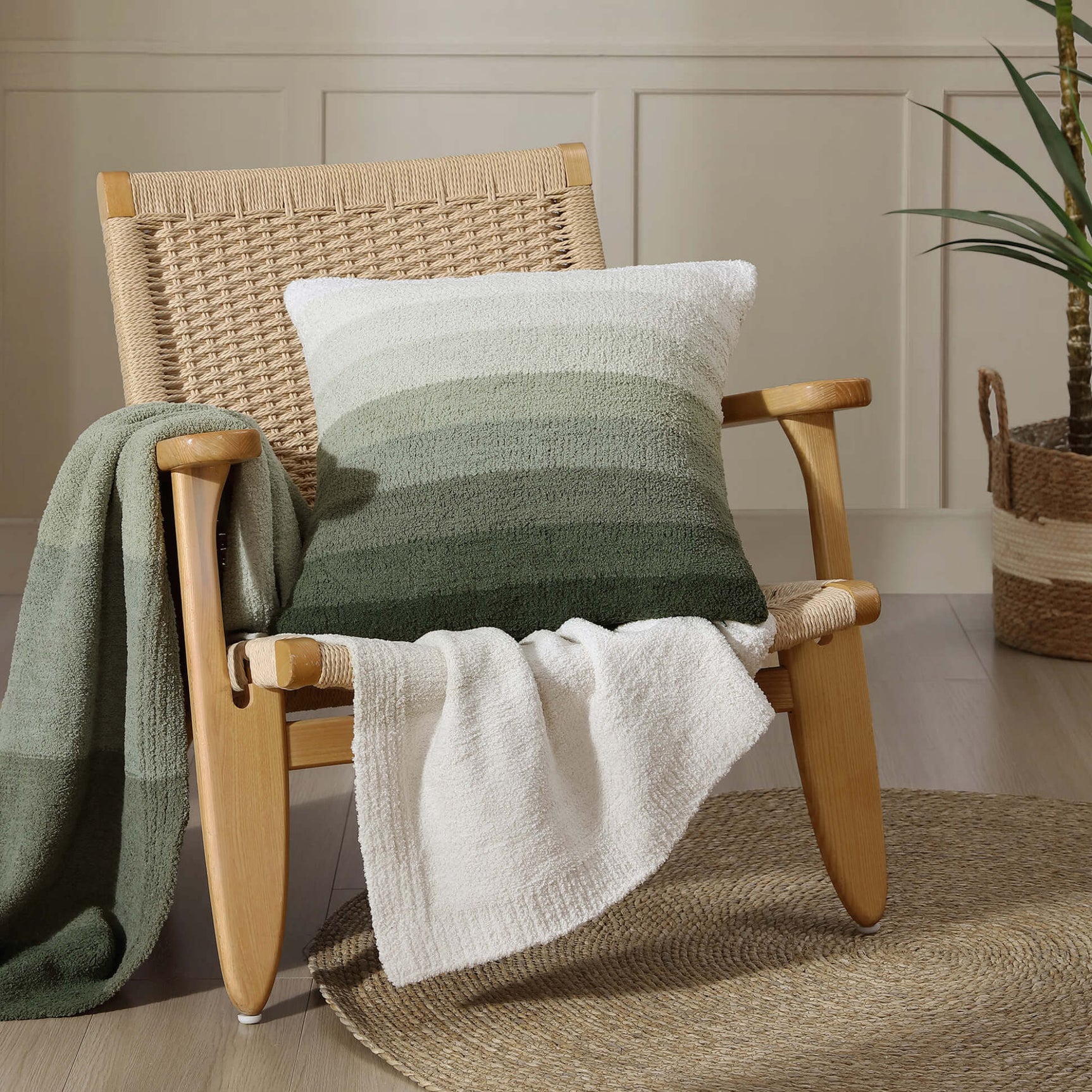 Ombre Lightweight Throw
