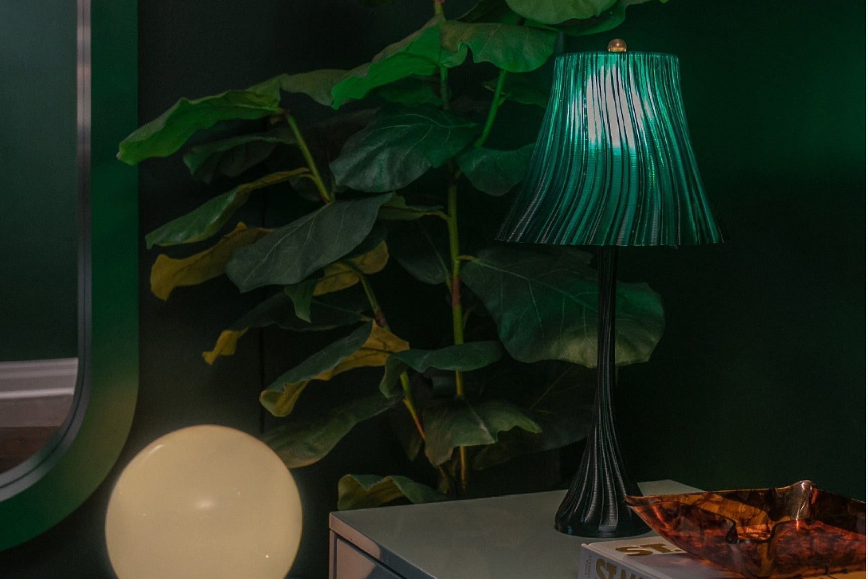 Pleat Lamp