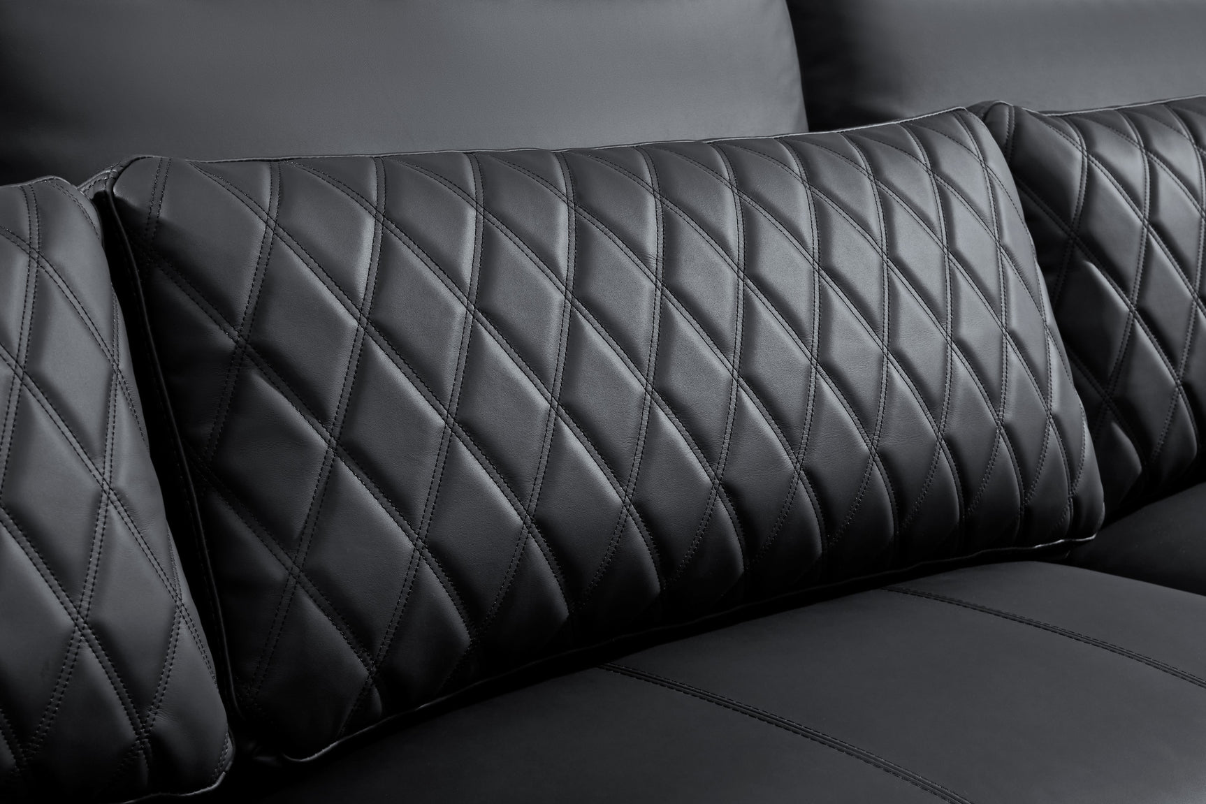 Pisa Ultimate Leather Lounge Sectional