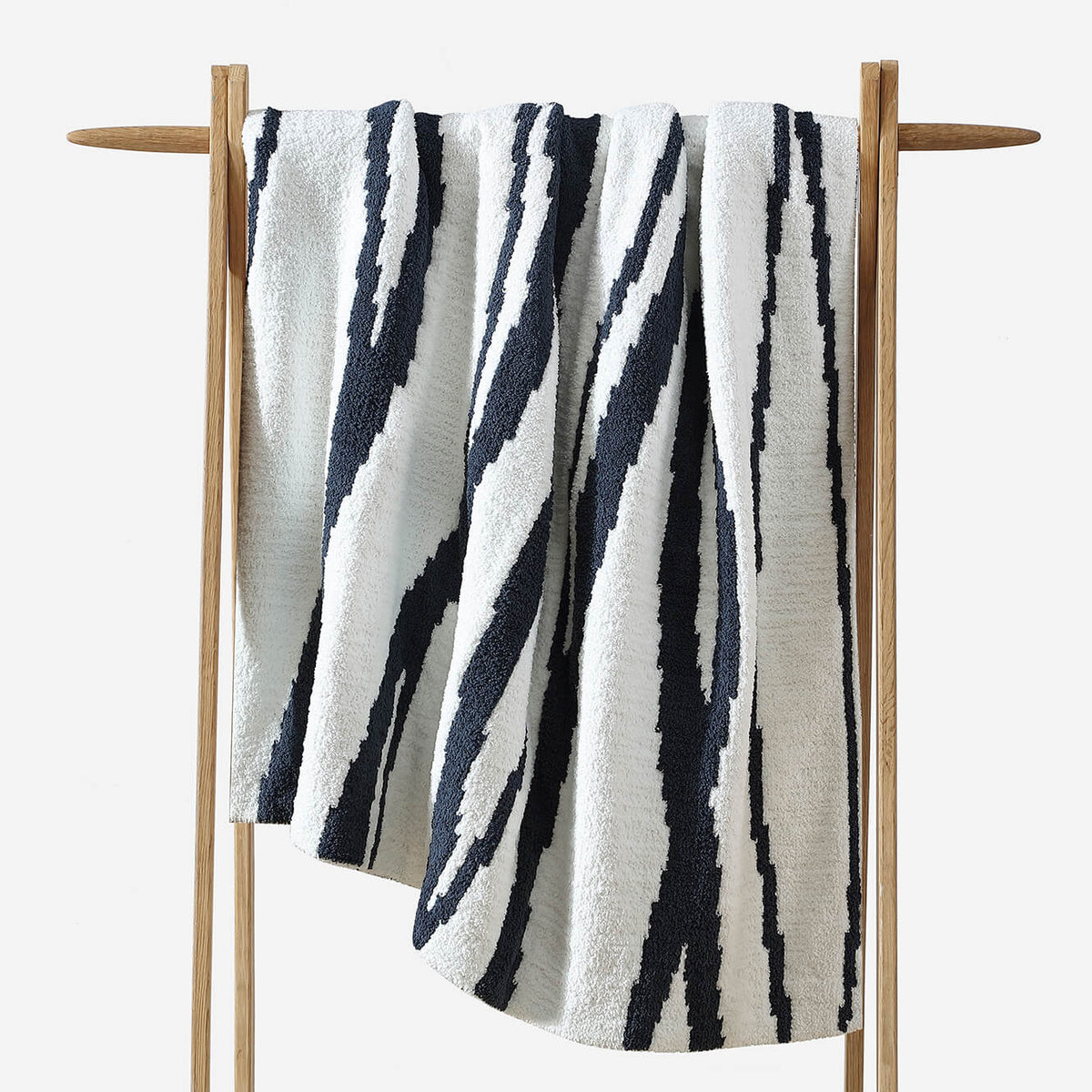 Woodland Throw | Last Chance