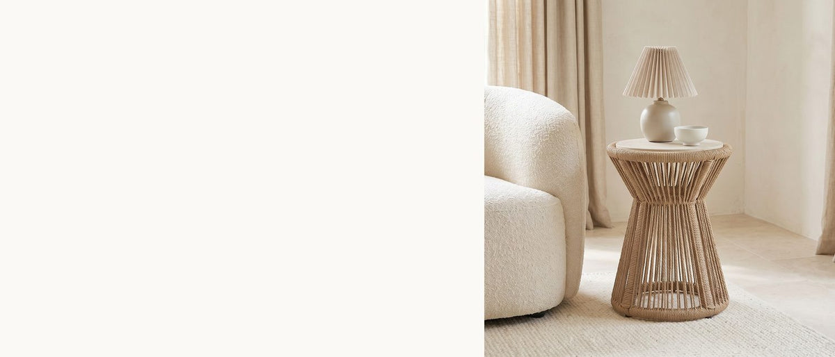 Rope, drawn into an hourglass. - Alessano Rope Hourglass Side Table