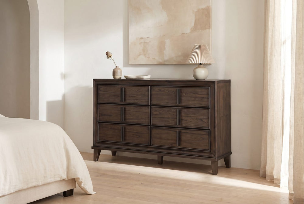 Six drawers on tapered legs