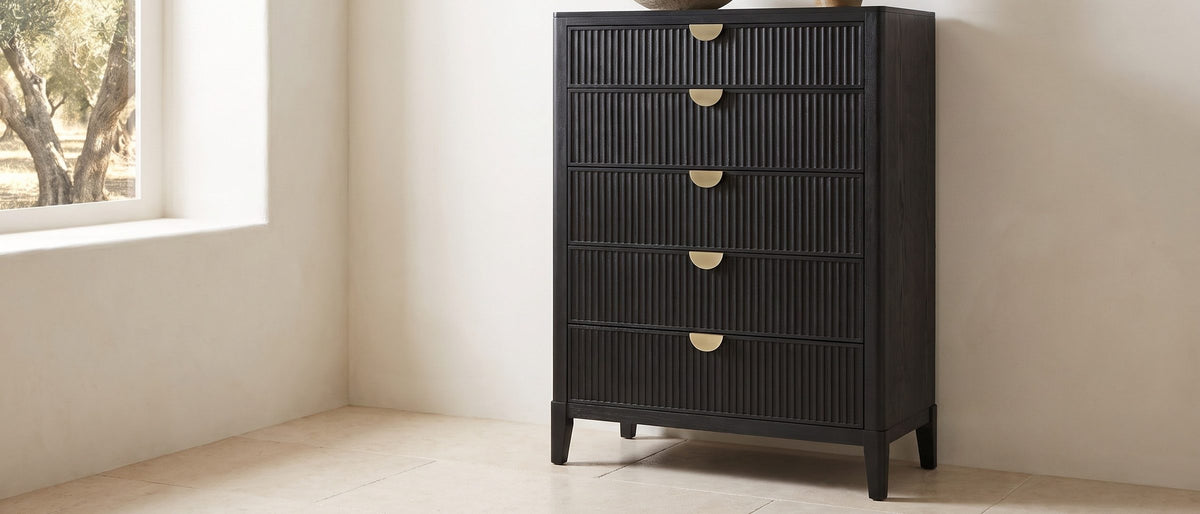 Bardolino 36-Inch Black Fluted 5-Drawer Chest in the room