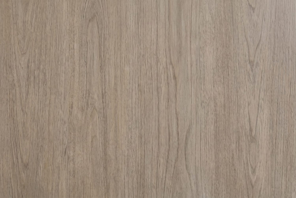 Brushed birch grain