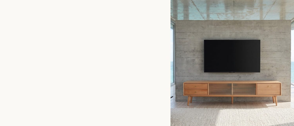 The slim one, in solid beech. - Bressanone Solid Beech Media Console