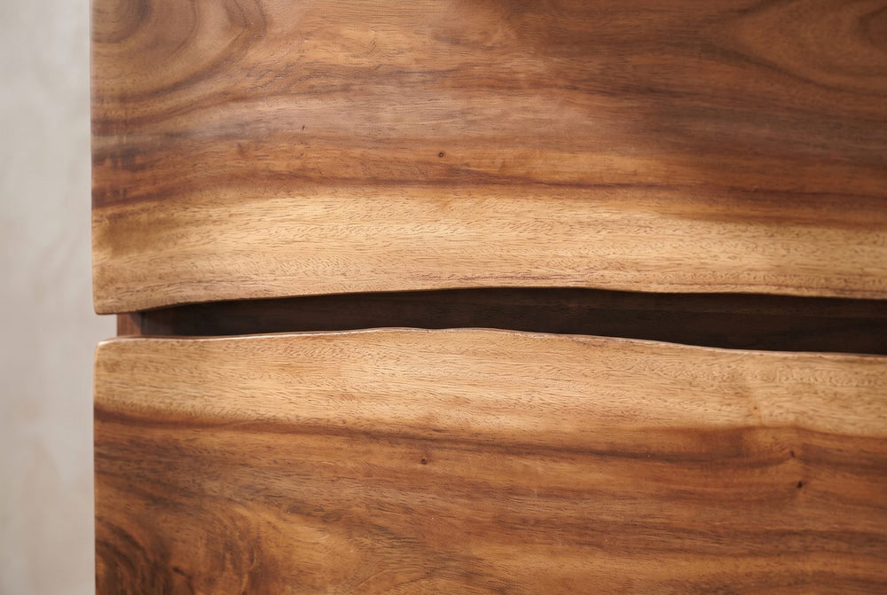 The live-edge-style wave