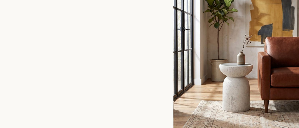 Concrete, cast as an hourglass. - Casarano Fiber Concrete Hourglass Side Table