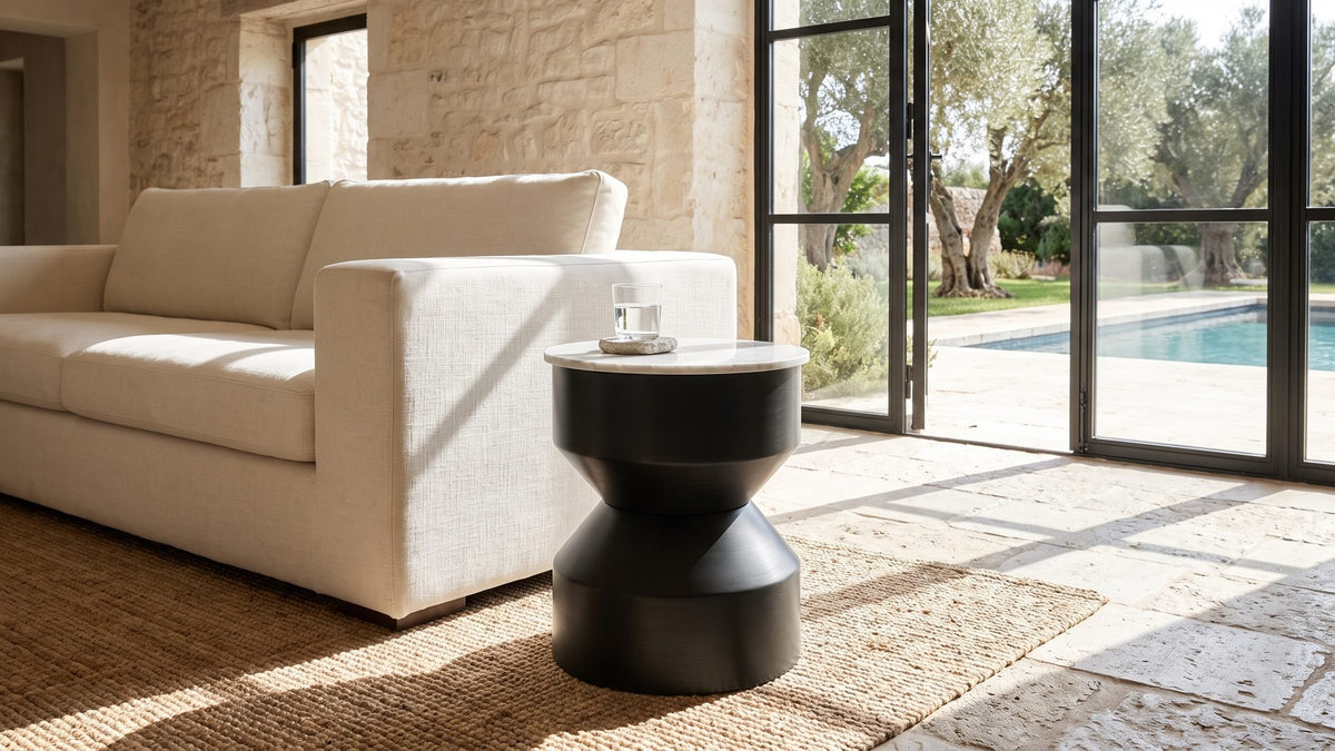 Black and white, sharply drawn. - Ceglie White Marble Hourglass Side Table
