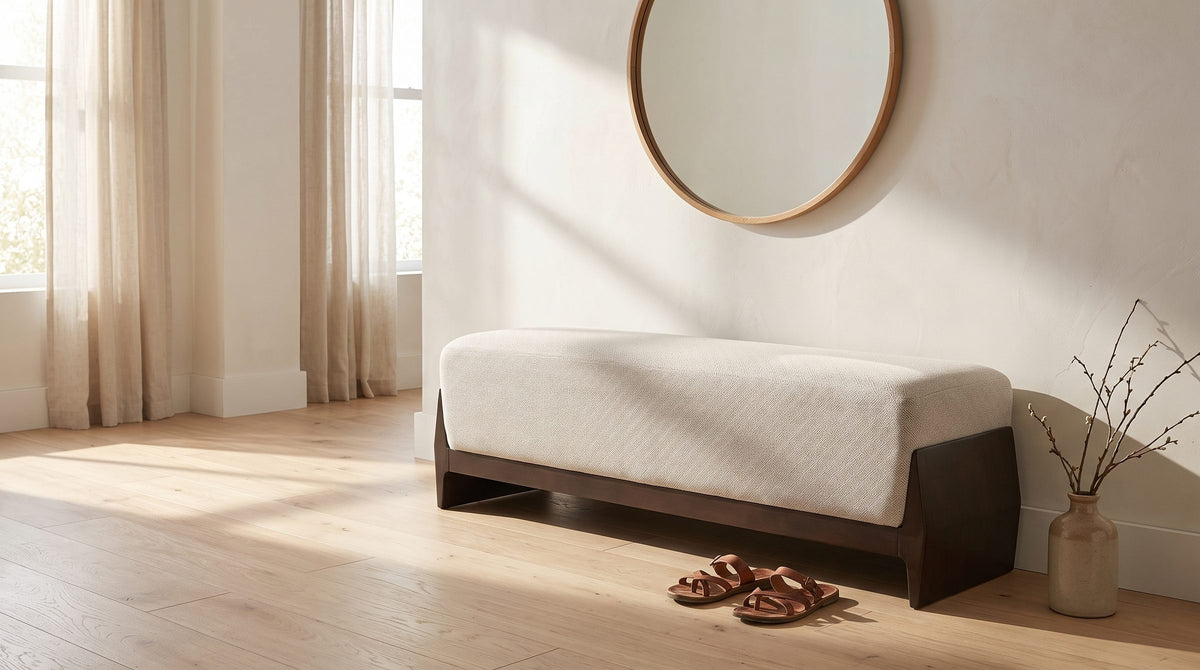 An entry that works. - Como Wood Cradle Bench
