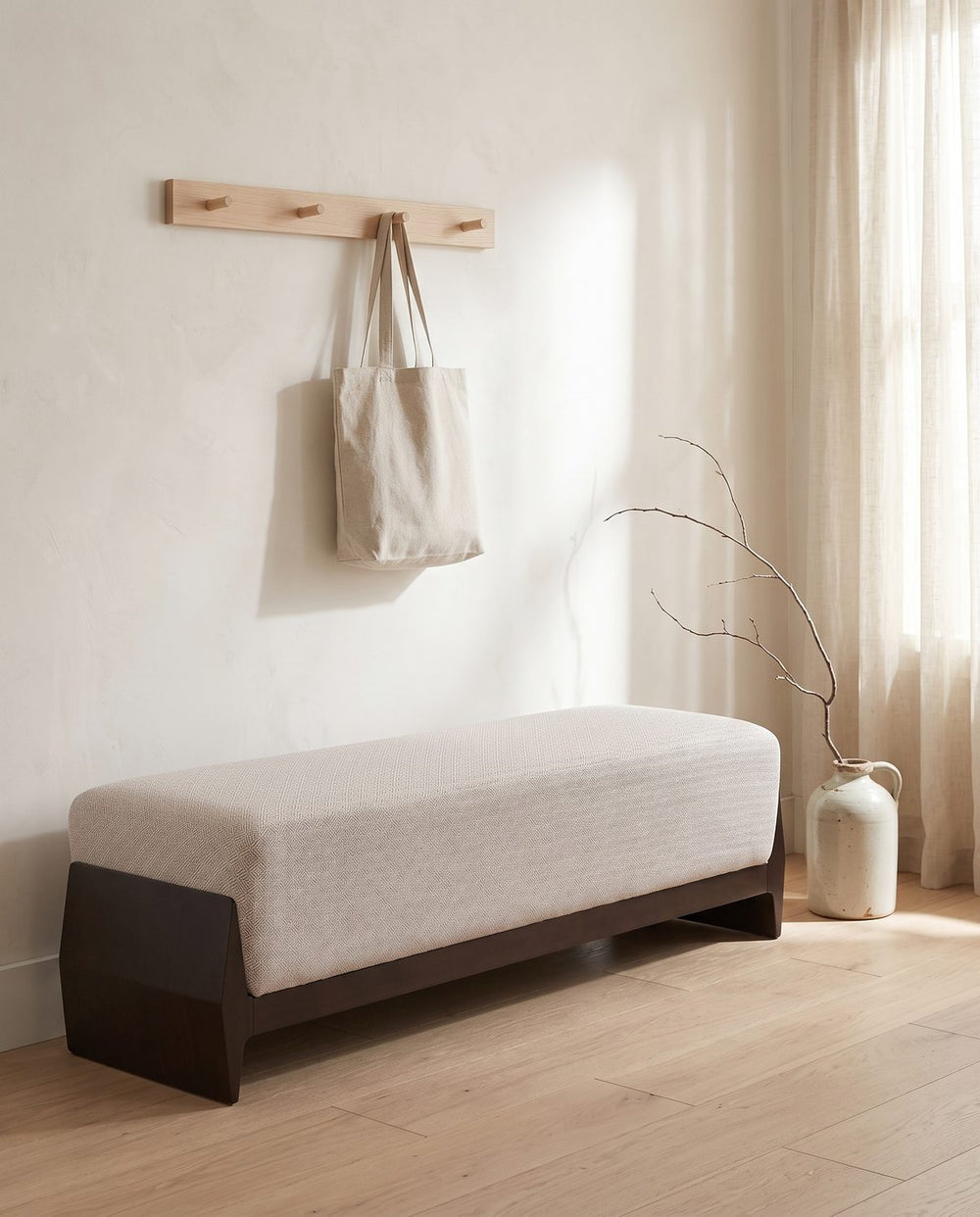 Deep, rounded cushion