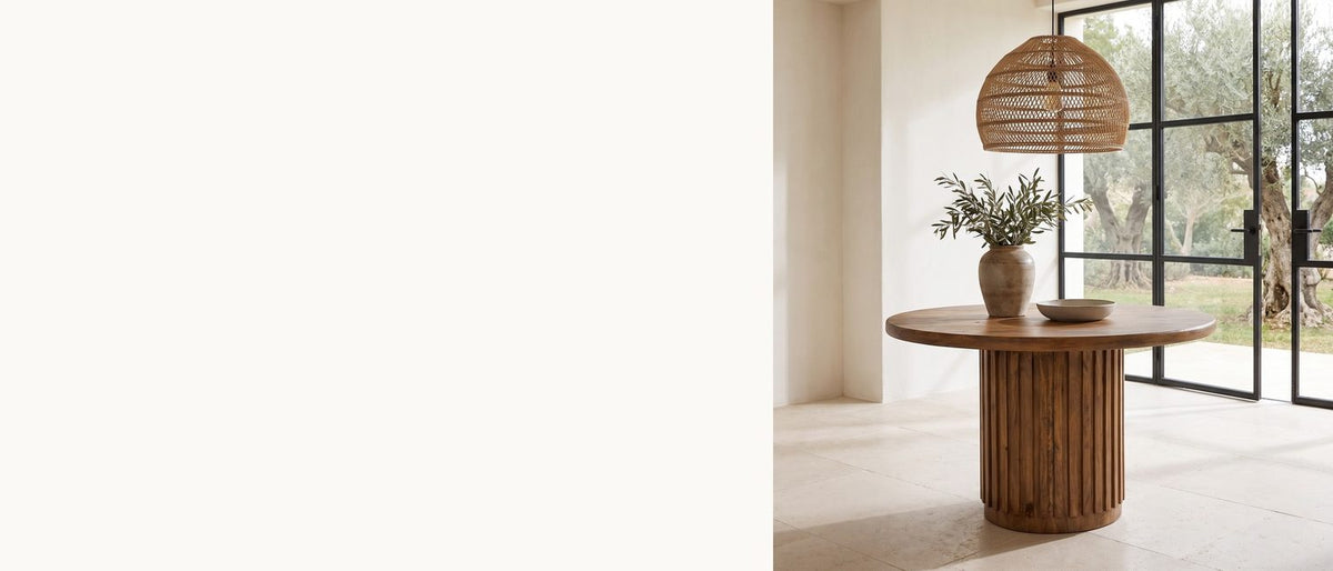 Round mango, one slatted drum. - Fuscaldo 47-Inch Round Mango Wood Slatted Pedestal Dining Table