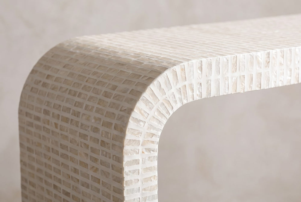 Tiles that follow the bend