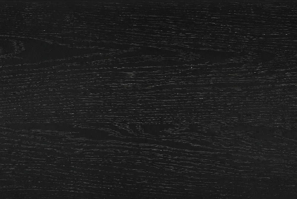 Black oak, grain showing