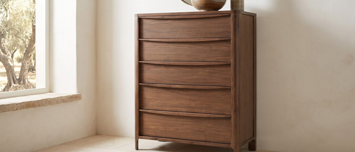 Montagnana 40-Inch Walnut 5-Drawer Chest in the room