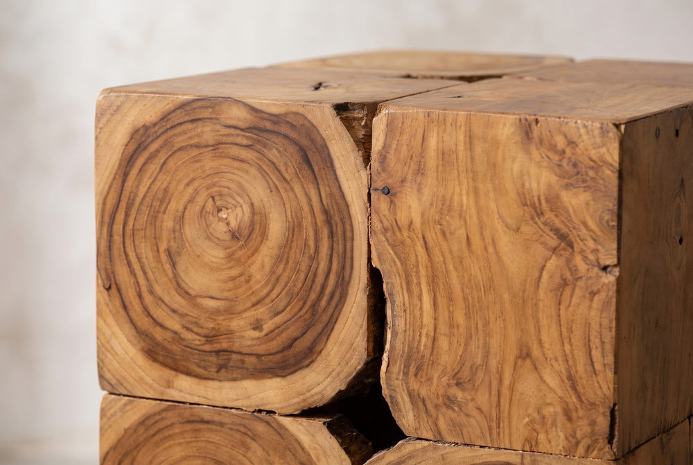Growth rings on the ends
