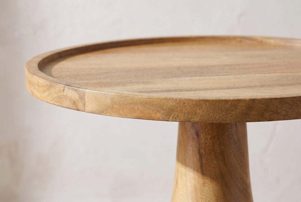 A tray-top edge