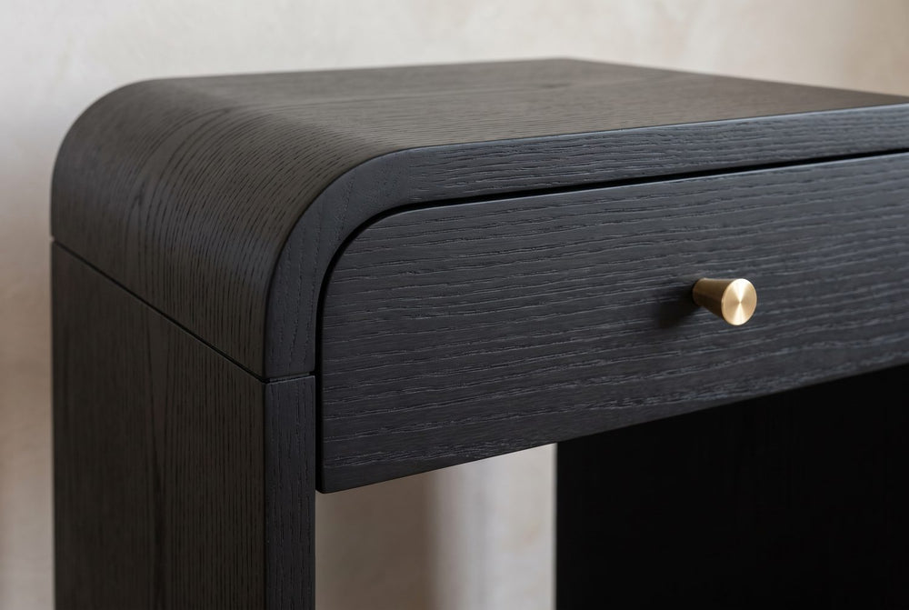 A drawer under the curve