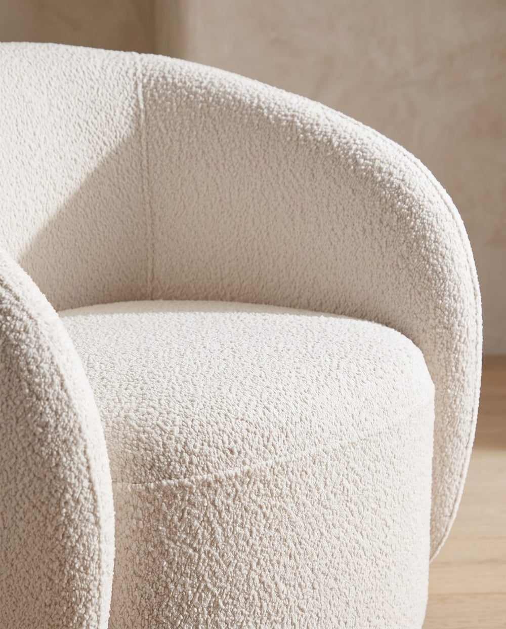 Thick rounded shell