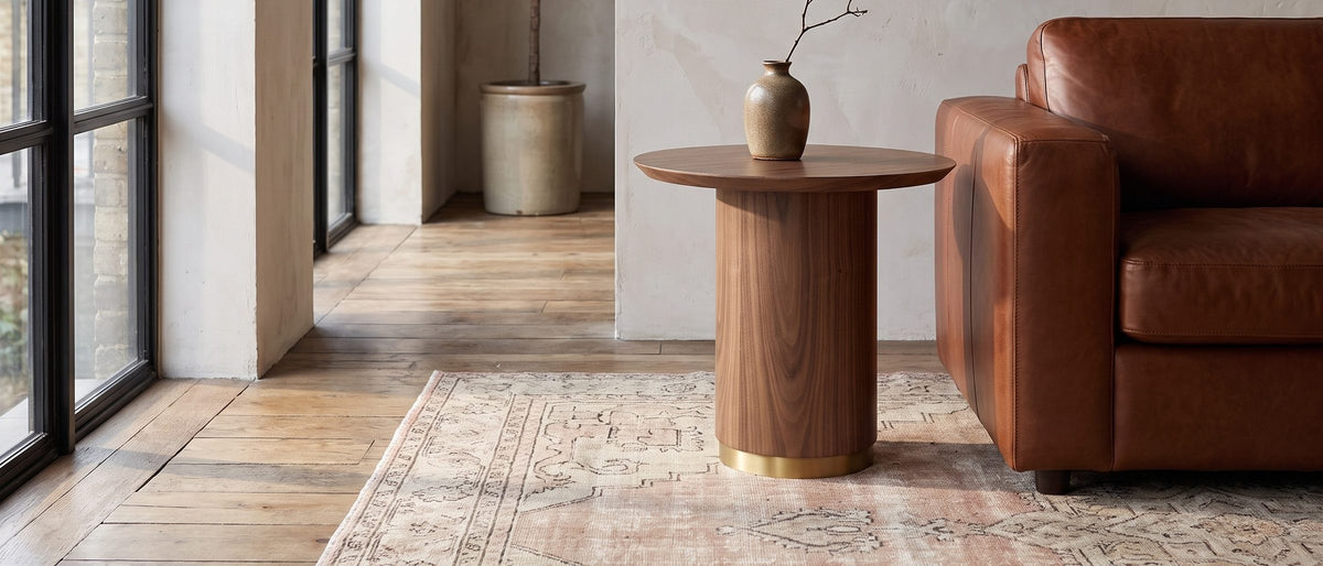 Pietrapertosa Walnut Pedestal Side Table in the room