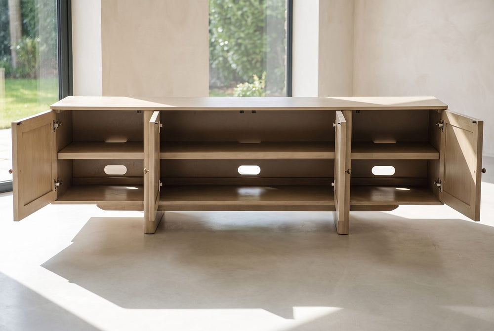 Oak grain, sun-washed