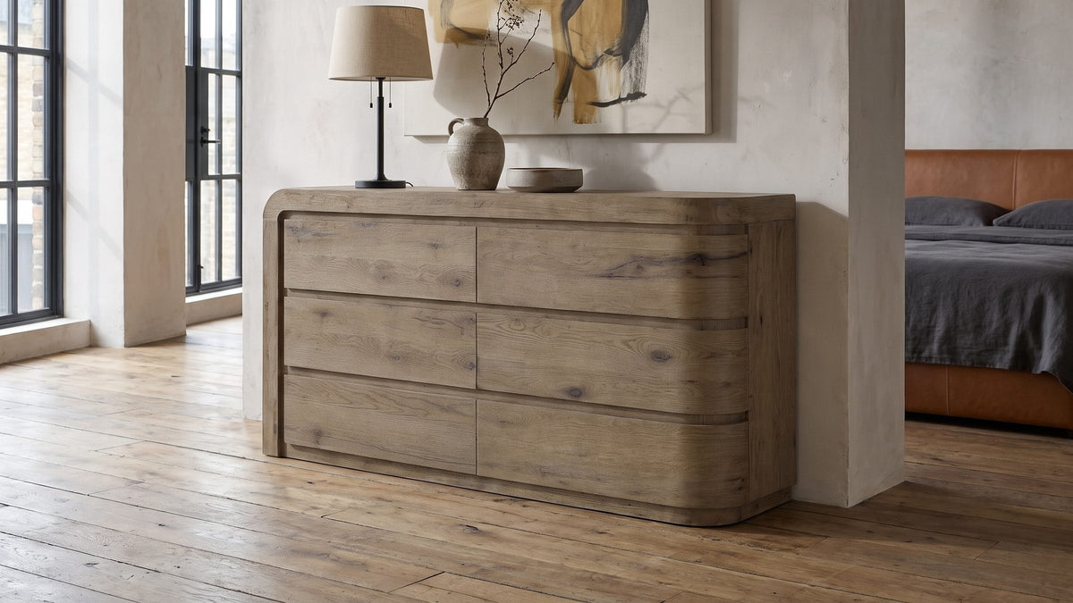 One long run, no handles. - Sacile 70-Inch Weathered Natural Oak 6-Drawer Dresser