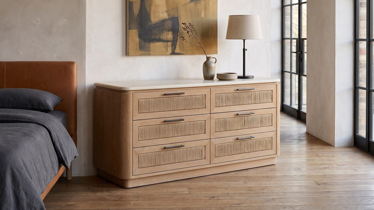 Toffee oak, one dark line. - Schio 66.5-Inch Toffee 6-Drawer Dresser
