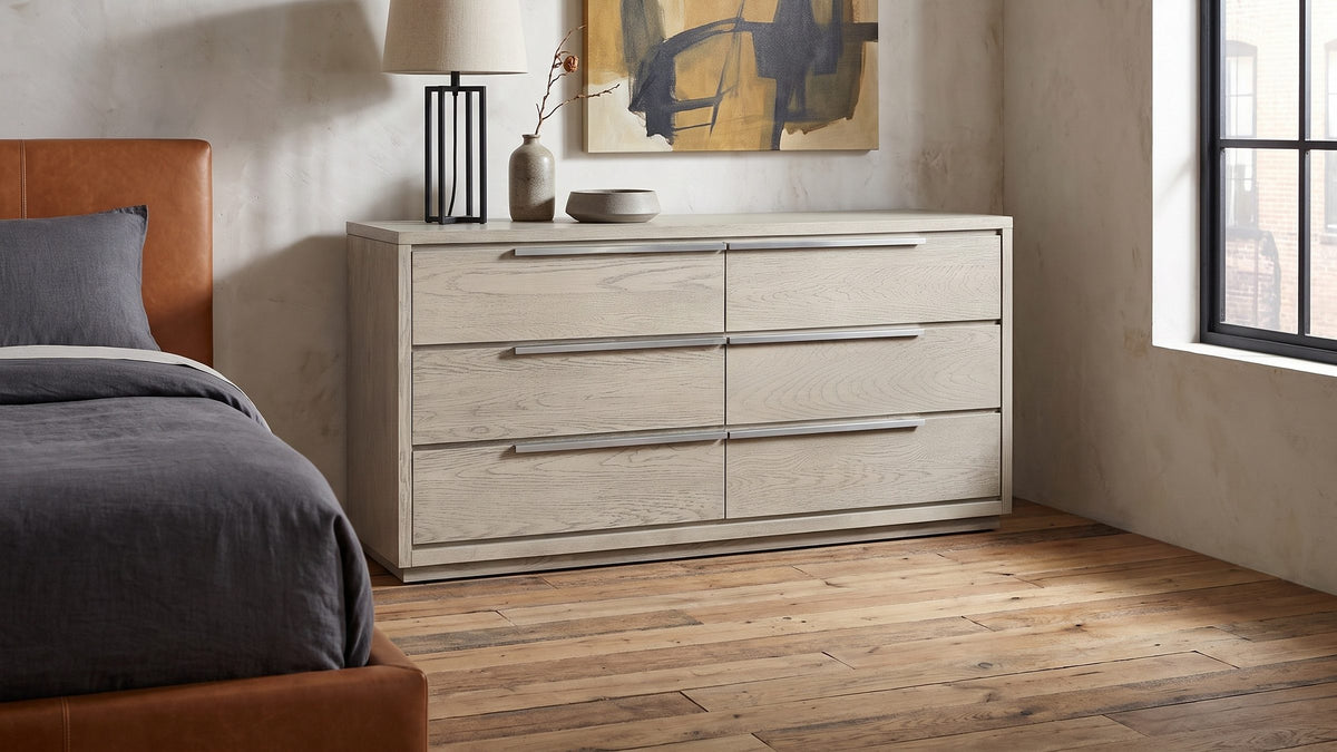 Pale oak, a lighter room. - Sesto 63-Inch Gray Oak 6-Drawer Dresser