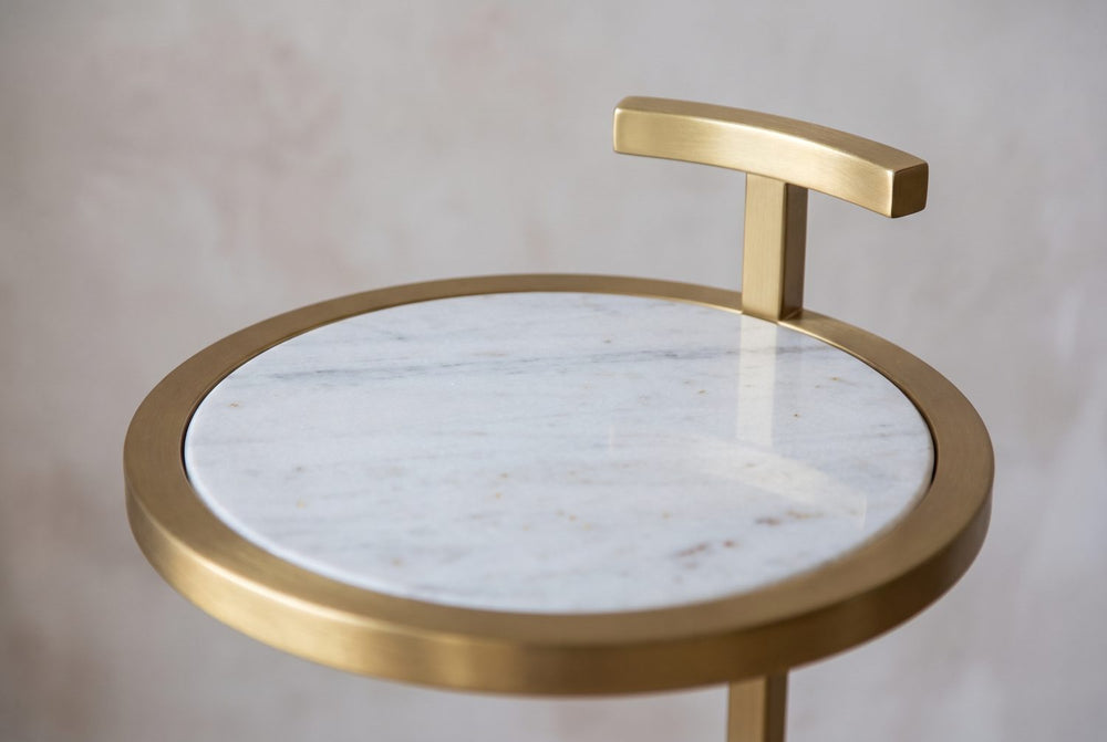 A rim, a disc and one upright