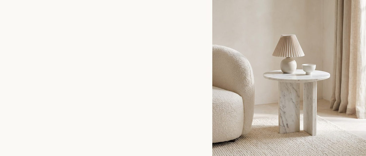White stone, a small disc. - Stintino White Marble Round Side Table