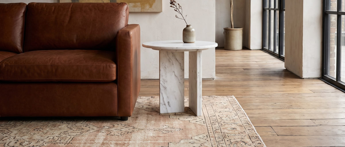 Stintino White Marble Round Side Table in the room