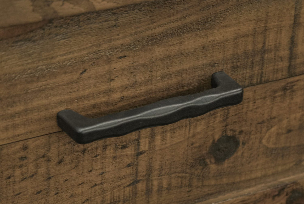 A hammered bar pull