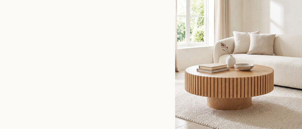 Pale slats, set round. - Udine Natural Wood Veneer Fluted Pedestal Coffee Table