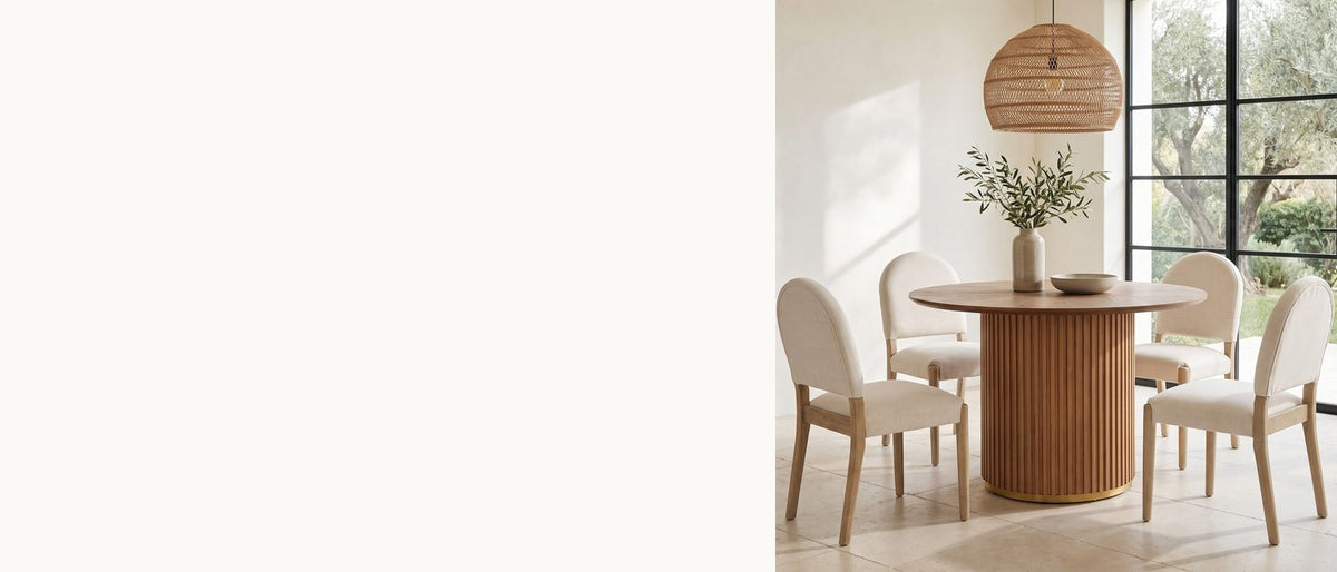 Four arched backs, one fluted drum. - Veroli 47-Inch Round Fluted Pedestal Dining Set with 4 Chairs
