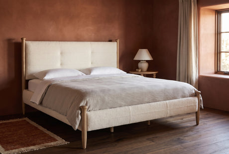 Fontecchio Off-White Boucle Four-Post Bed