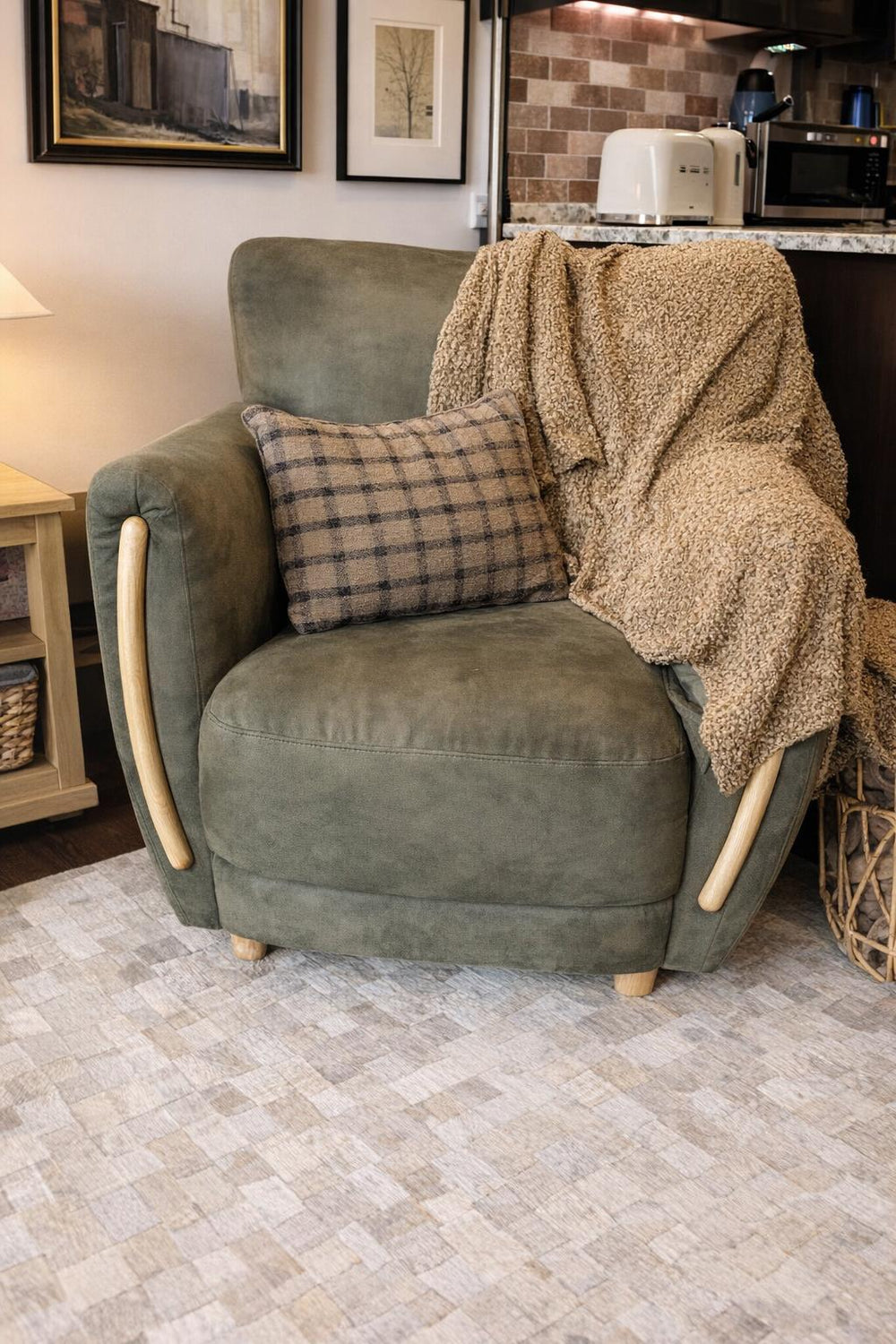 Emerald Velvet Fabric Accent Chair