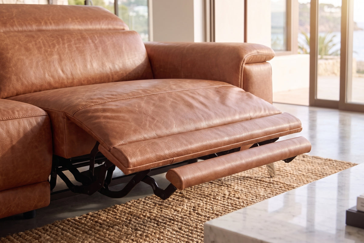 Andria sectional detail