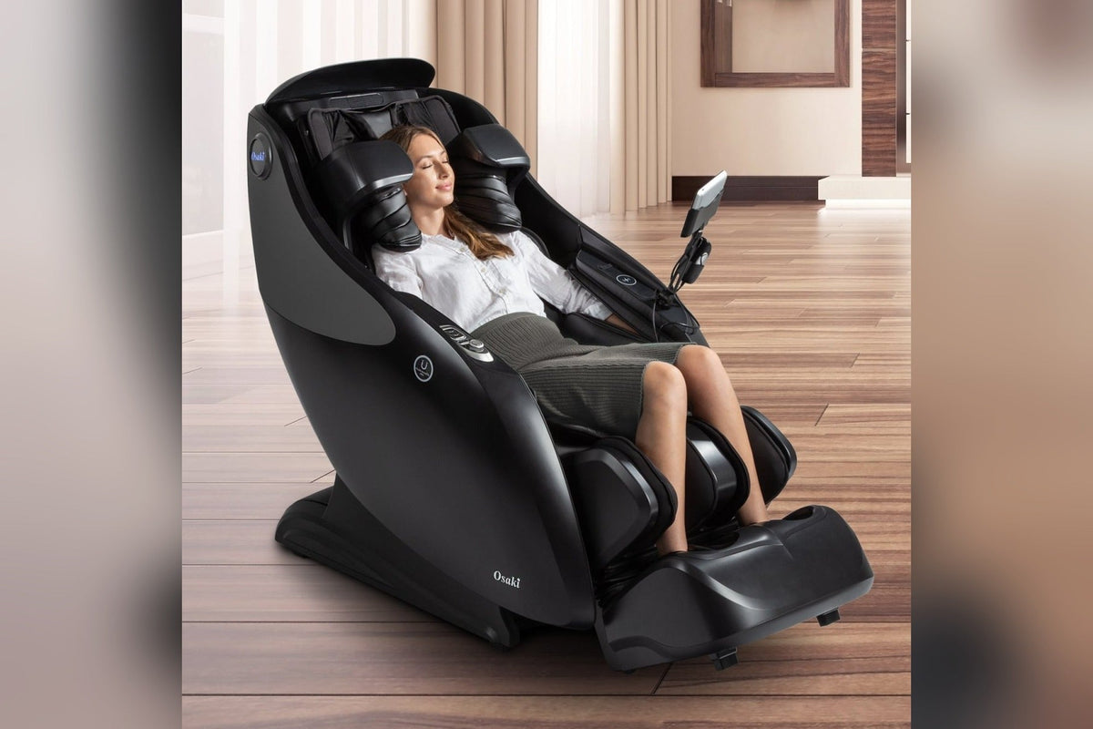 Osaki OP-4D Master Massage Chair - lifestyle official 2