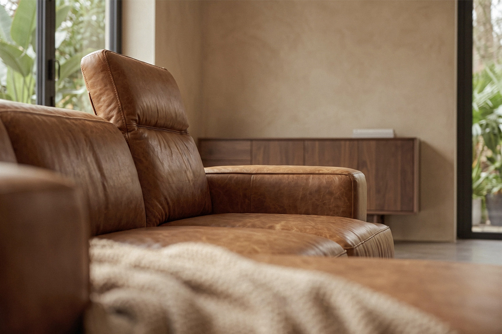 Valentina Distressed Leather Recliner Sectional Sofa